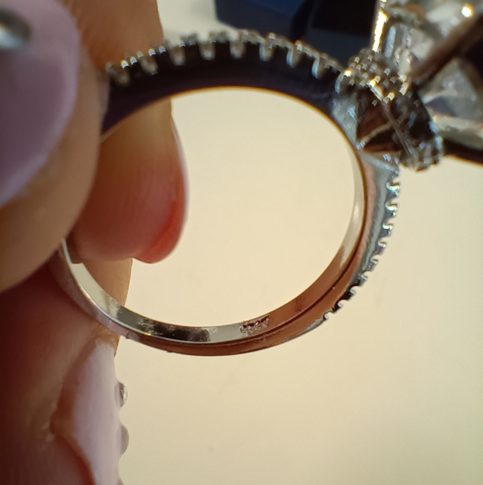 New 2 Carat Moissanite Engagement Ring/ For Every day Ring/ Best Gift - Picture 10 of 13